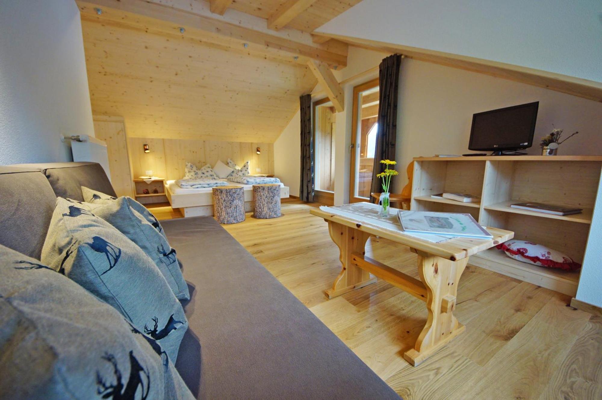 Agriturismo Luech De Vanc San Martino in Badia Exteriör bild