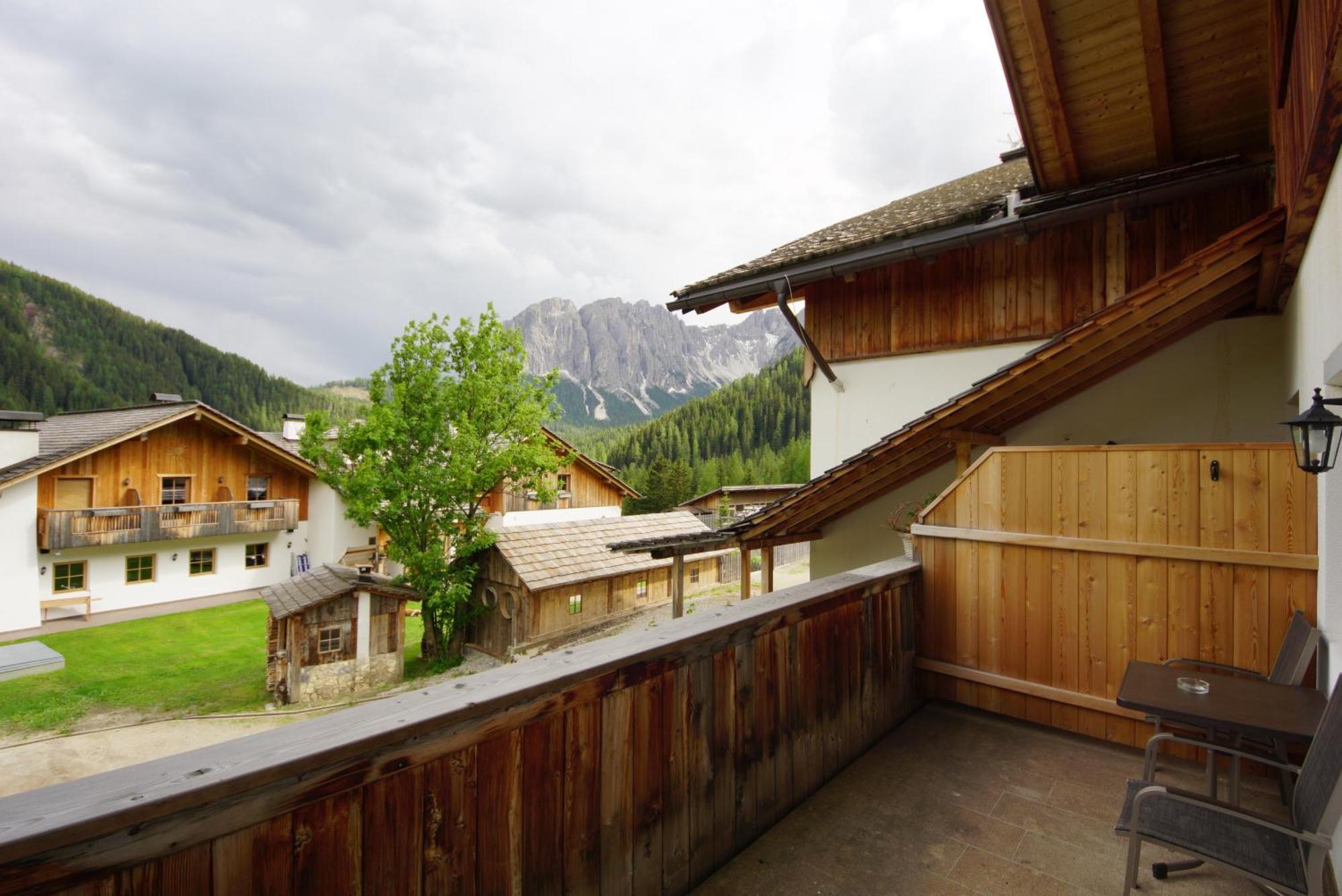 Agriturismo Luech De Vanc San Martino in Badia Exteriör bild
